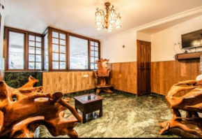 KevinsBearsholaResidency